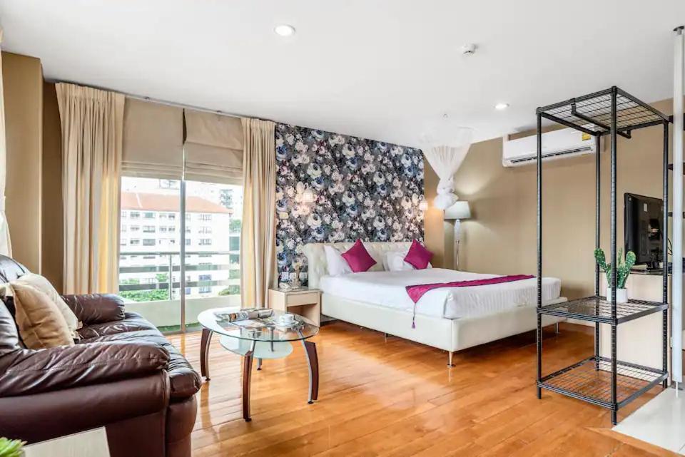 Nara Suite Residencia Bangkok Exterior foto